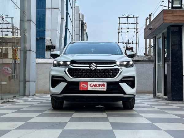 2025 MARUTI SUZUKI INVICTO 1.5 STRONG HYBRID ALPHA PLUS 7S AT SUNROOF