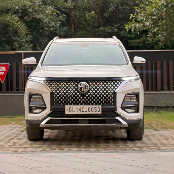 2024 MG HECTOR PLUS 1.5 SHARP PRO CVT 7S
